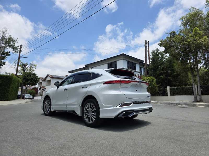 2024 Toyota Harrier 2,5L 2024 Cyprus