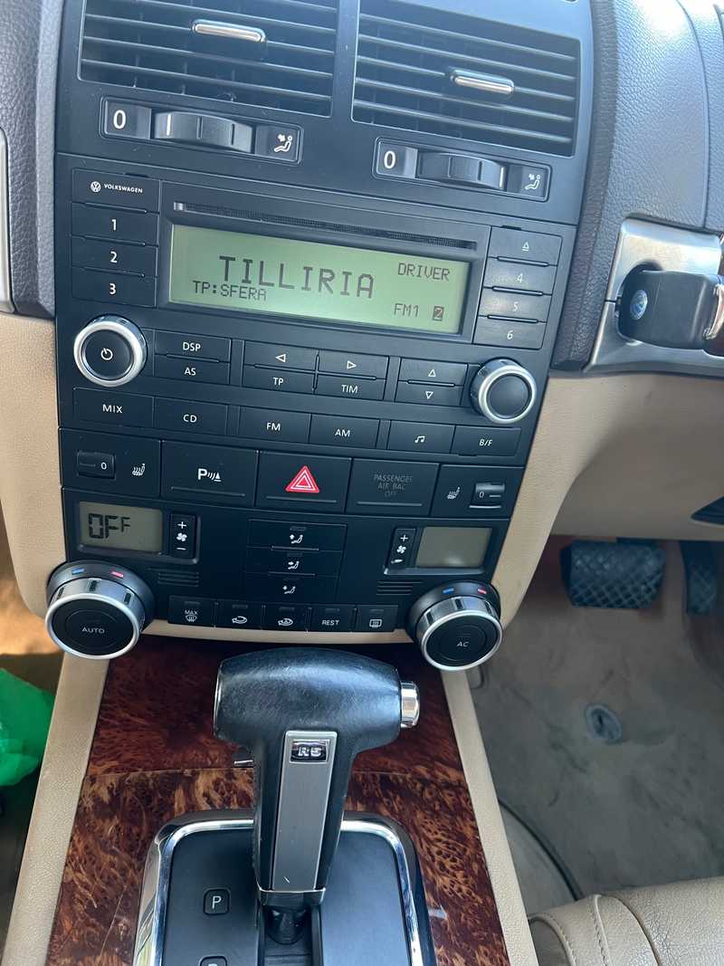 2008 Volkswagen Touareg 2,5L 2008 Cyprus
