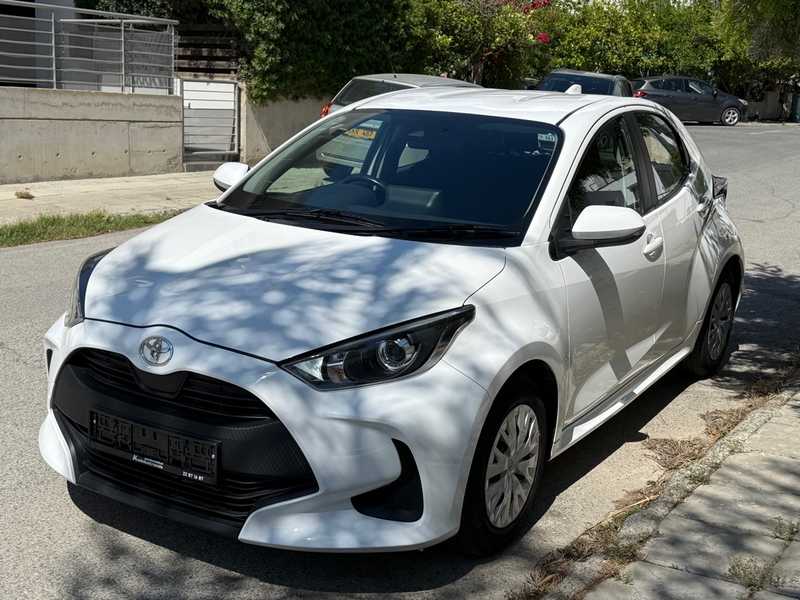 2022 Toyota Yaris 1,5L 2022 Cyprus