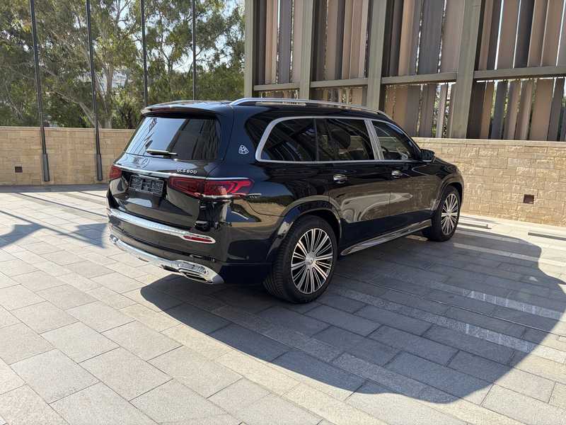 2022 Mercedes-Benz GLS-Class 4,0L 2022 Cyprus