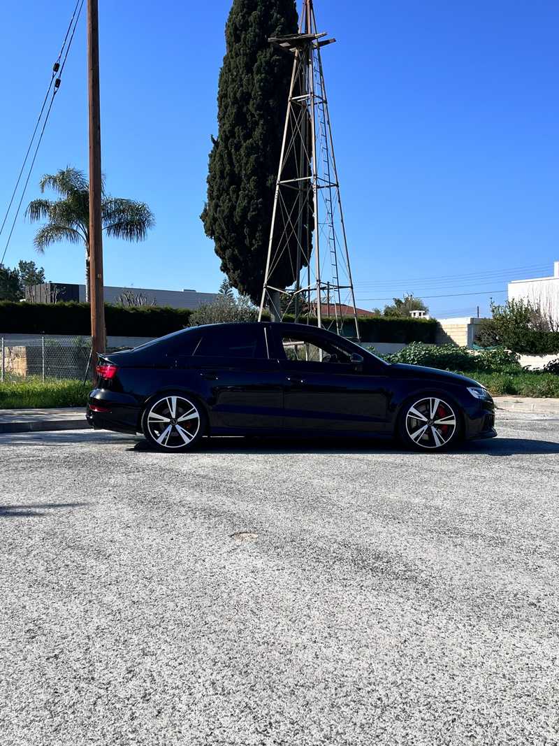 2017 Audi RS3 2,5L 2017 Cyprus