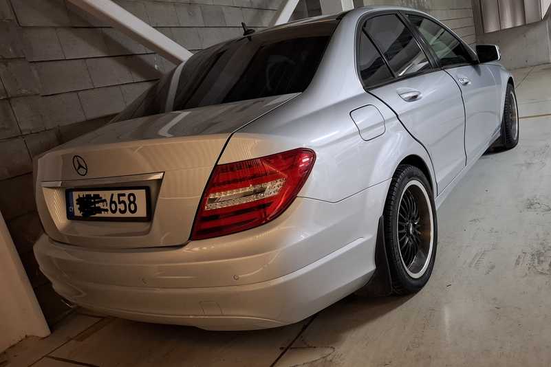 2011 Mercedes-Benz C-Class 2,2L 2011 Cyprus