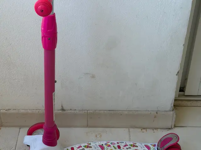 Children's scooter, Larnaca — Larnaka - Kamares