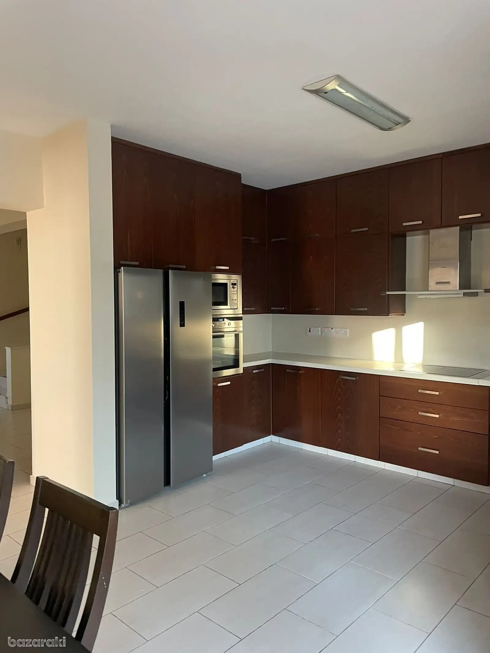House, 4 bedrooms — 5