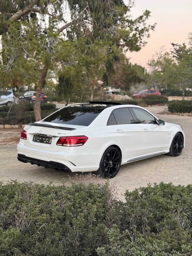 2014 Mercedes-Benz E-Class AMG 5,5L 2014 Cyprus