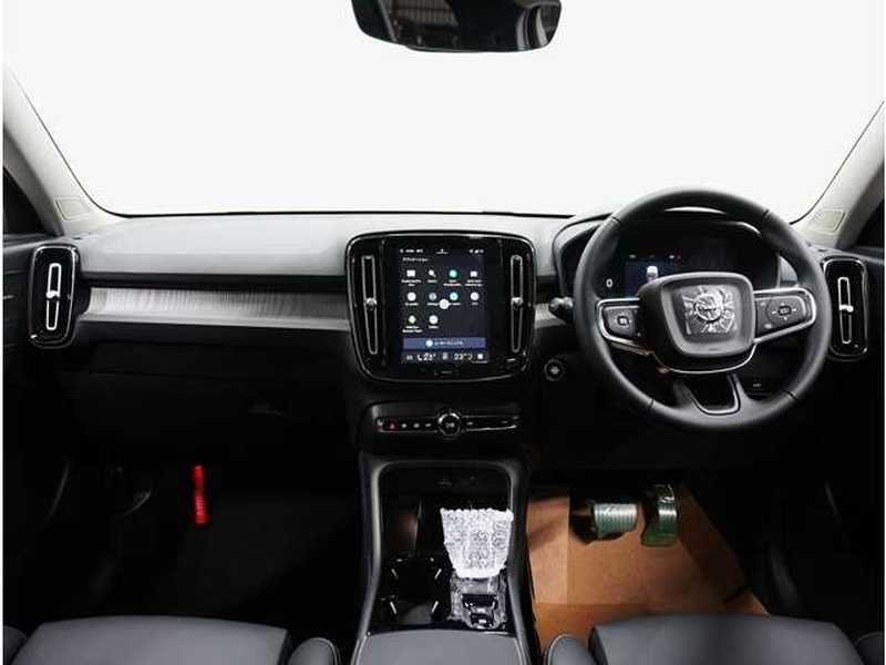 2026 Volvo XC40 2,0L 2026 Cyprus