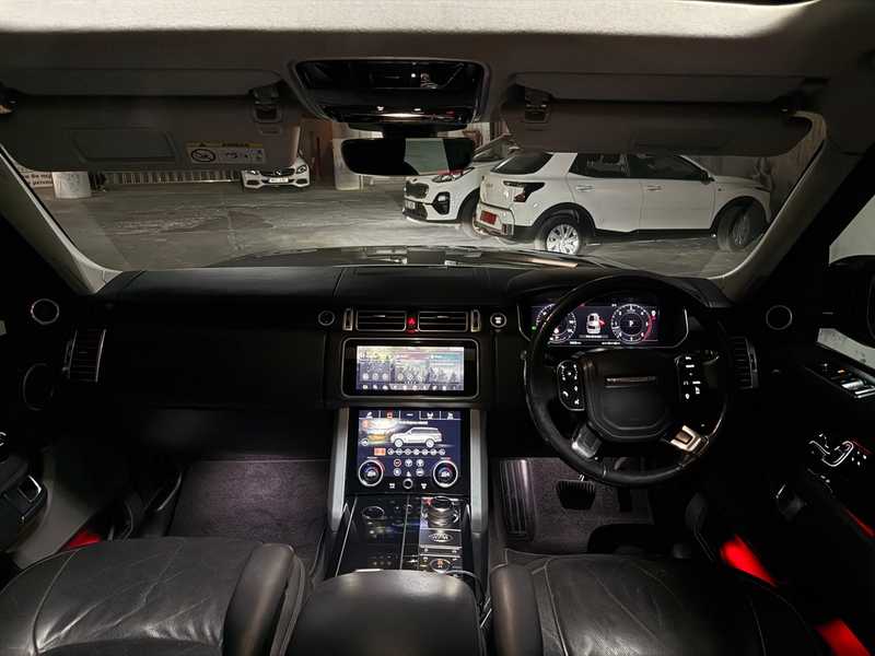 2021 Land Rover Range Rover Vogue 4,4L 2021 Cyprus