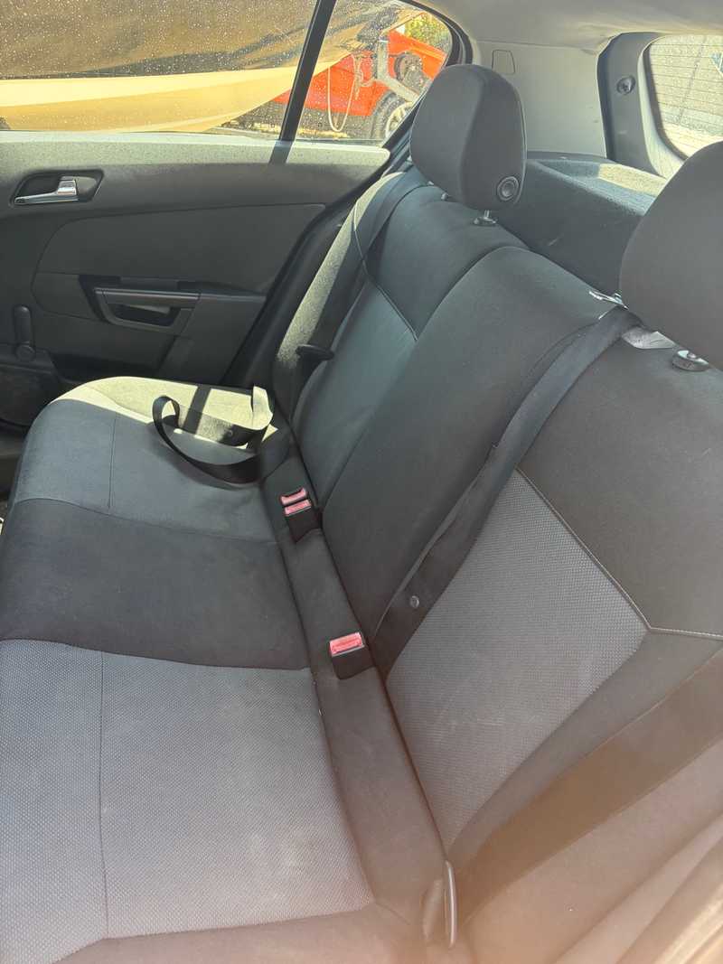 2006 Opel, Vauxhall Astra 1,4L 2006 Cyprus
