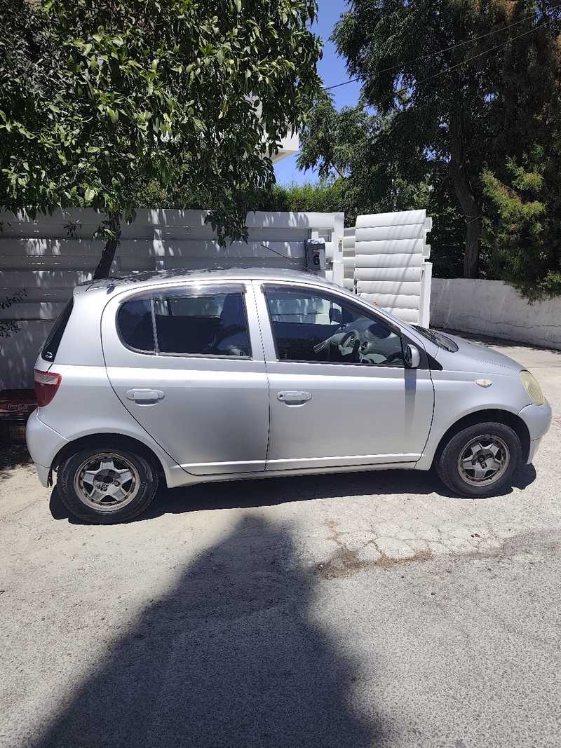 Toyota Vitz 1,0L 2001