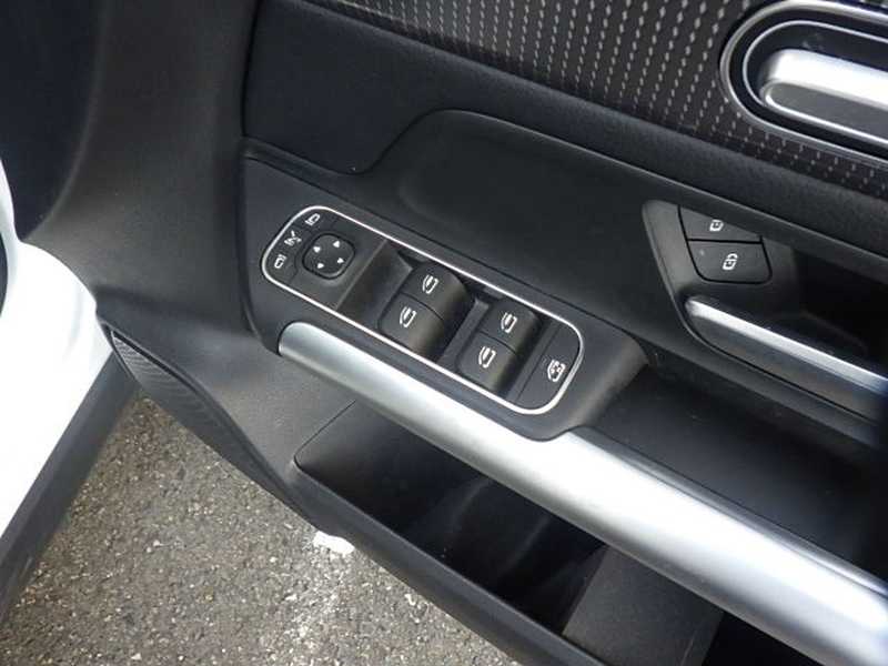 2023 Mercedes-Benz CLA-Class 2,0L 2023 Cyprus