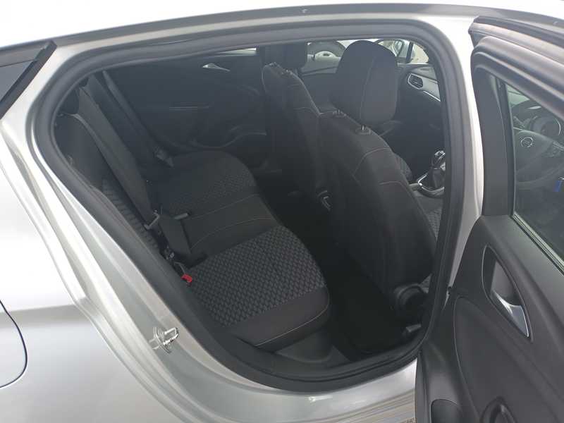 2021 Opel, Vauxhall Astra 1,5L 2021 Cyprus