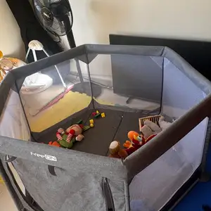Playpen, large , in good condition., Limassol — Pyrgos Lemesou