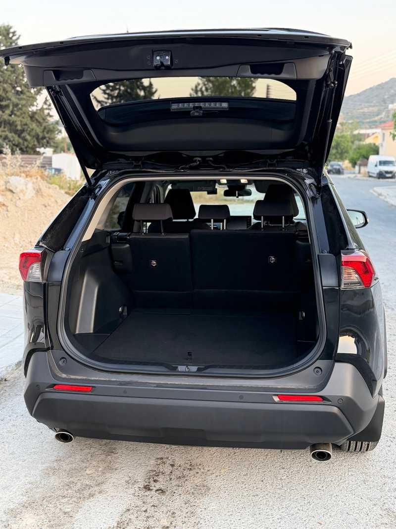2022 Toyota RAV4 2,5L 2022 Cyprus