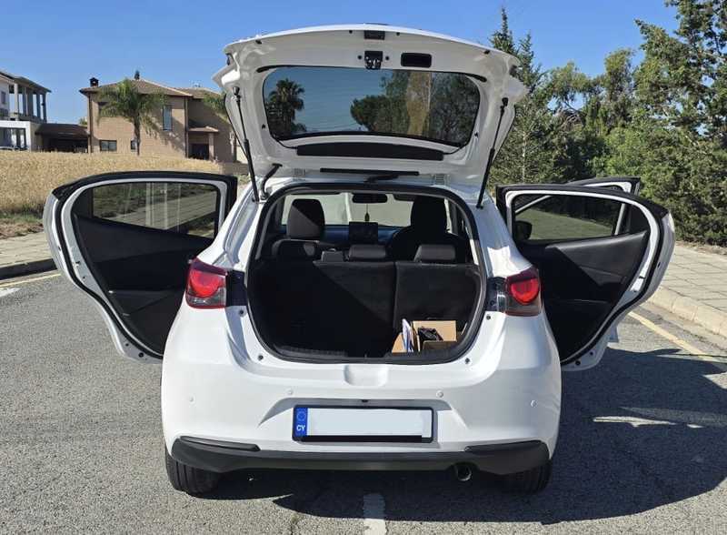 2021 Mazda 2 1,5L 2021 Cyprus