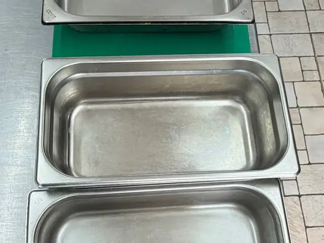 Various stainless steel tubs, Επαρχία Λεμεσού — Πισσούρι