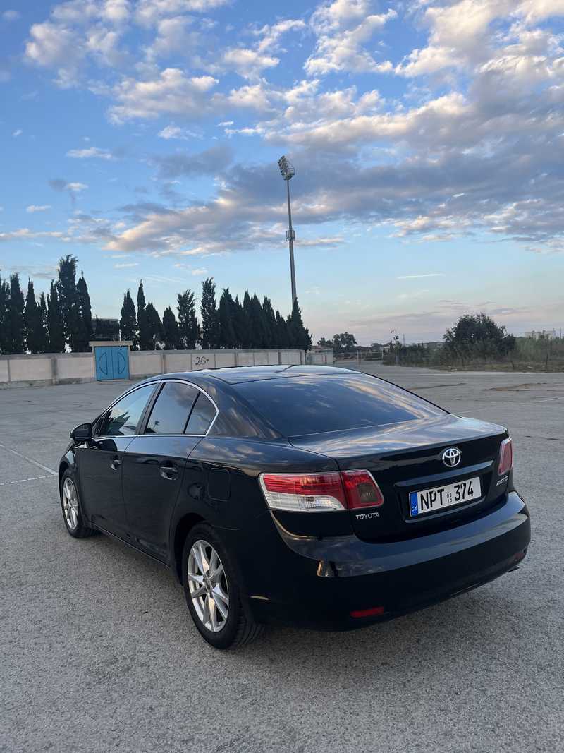 2010 Toyota Avensis 2,2L 2010 Cyprus