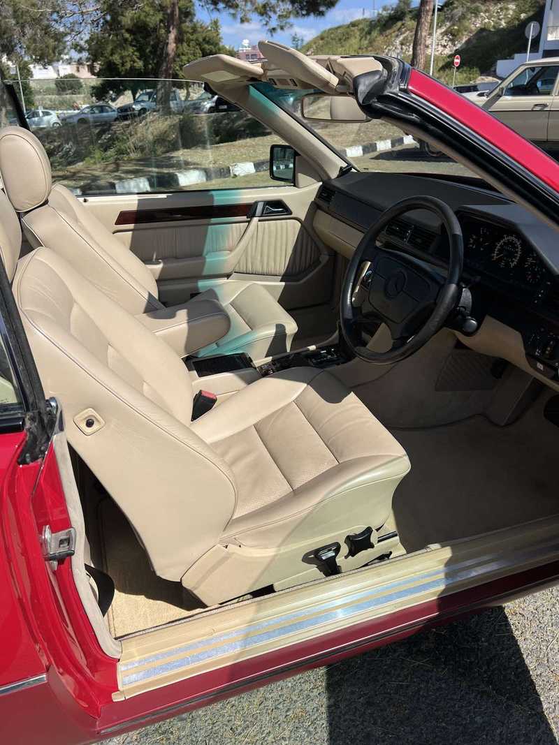 1994 Mercedes-Benz E-Class 2,2L 1994 Cyprus