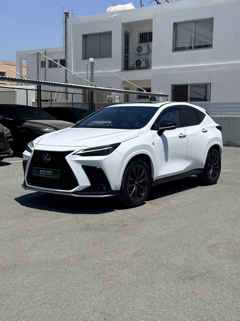 Lexus NX 2,5L 2023
