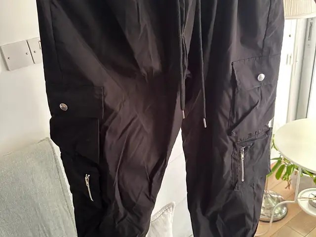 Black cargo pants, Επαρχία Λευκωσίας — Αγλαντζιά