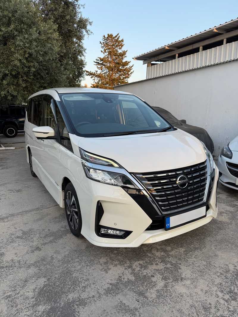 2021 Nissan Serena 2,0L 2021 Cyprus