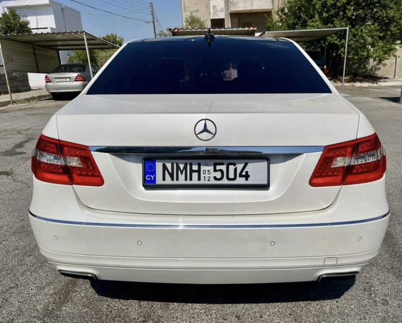 2012 Mercedes-Benz E-Class 2,2L 2012 Cyprus