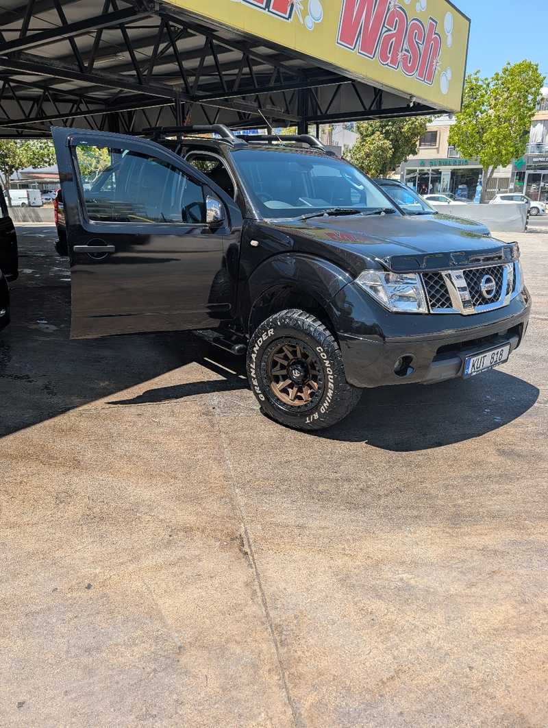 2006 Nissan Navara 2,0L 2006 Cyprus