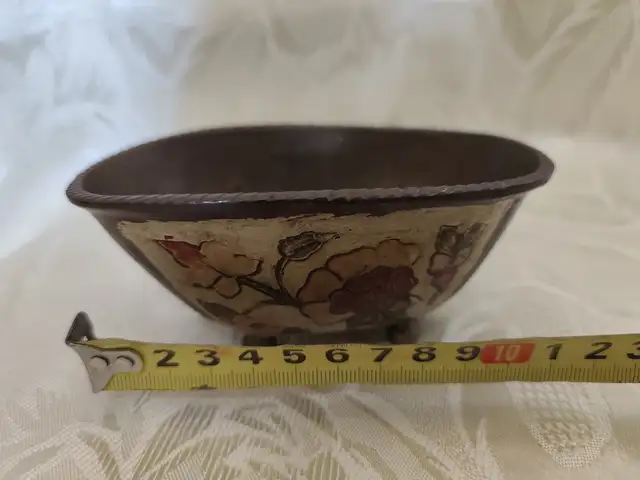 Vintage Indian bronze trinket bowl, Επαρχία Λάρνακας — Λάρνακα - Καμάρες