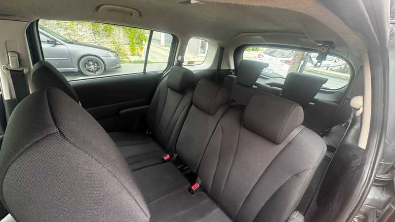 2015 Mazda Premacy 2,0L 2015 Cyprus