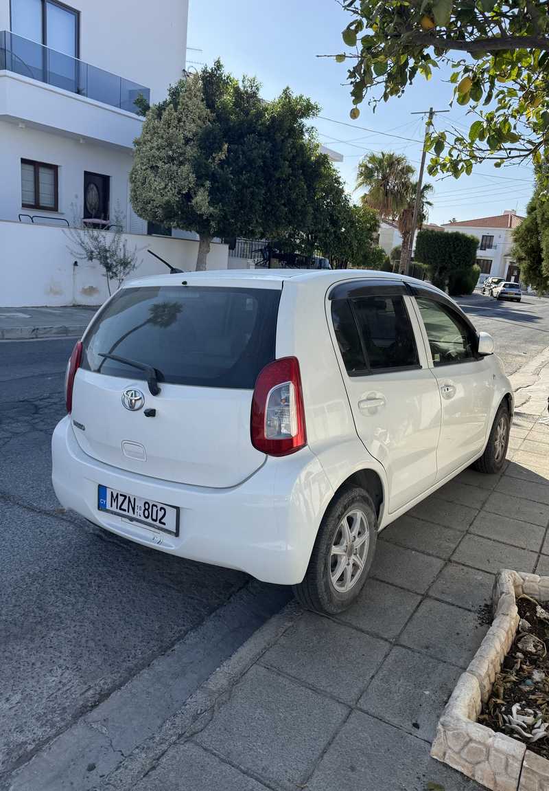 Toyota Passo 1,3L 2014