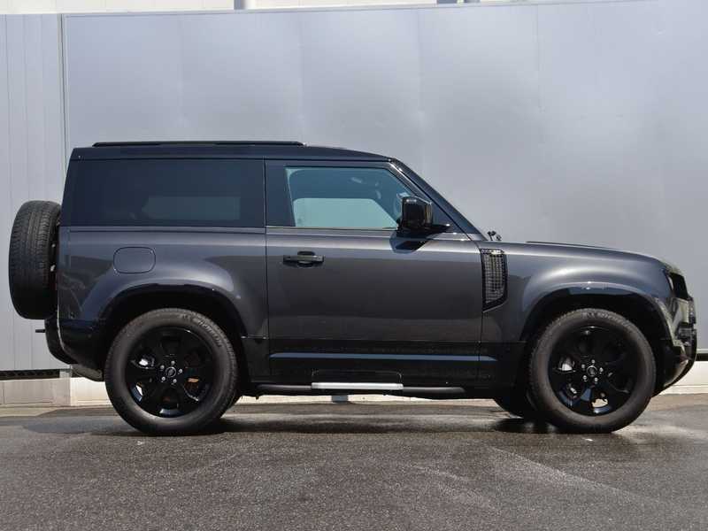 2024 Land Rover Defender 3,0L 2024 Cyprus