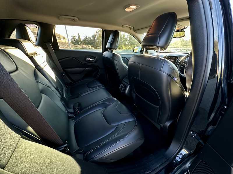2016 Jeep Cherokee 2,2L 2016 Cyprus