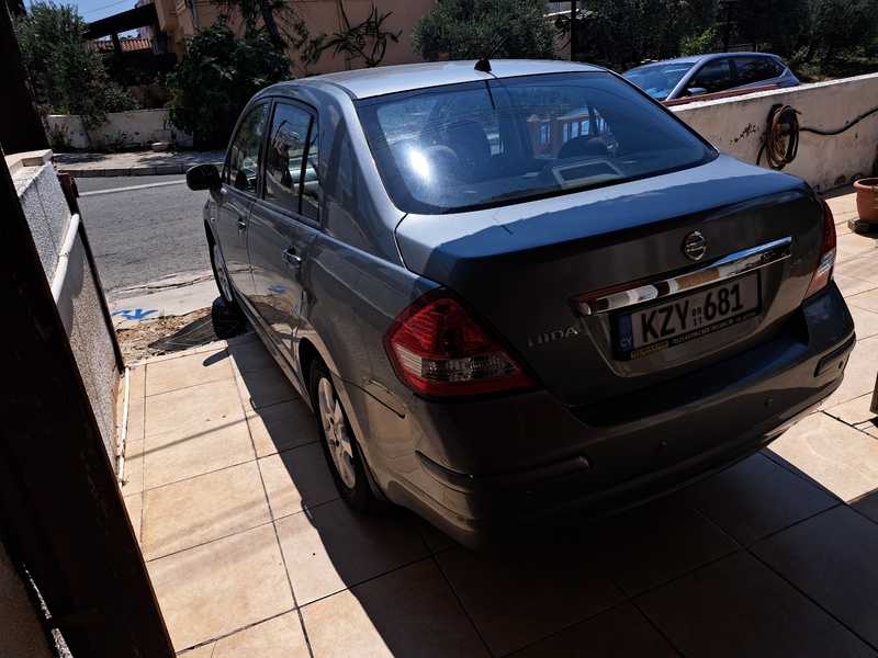 Nissan Tiida 1,6L 2011