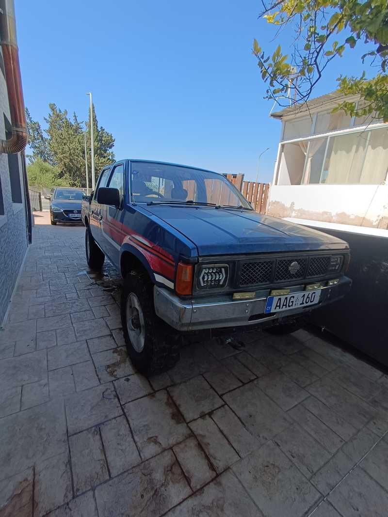 1991 Nissan D21 2,7L 1991 Cyprus