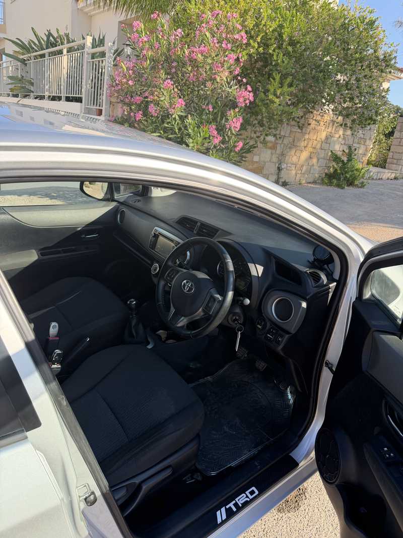 2013 Toyota Yaris 1,4L 2013 Cyprus