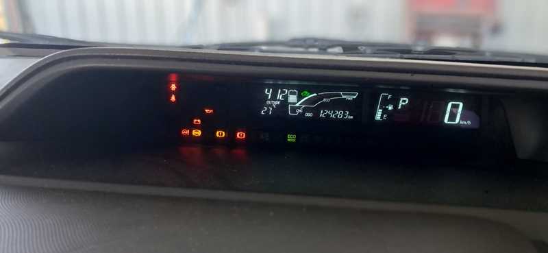 2014 Toyota Aqua 1,5L 2014 Cyprus