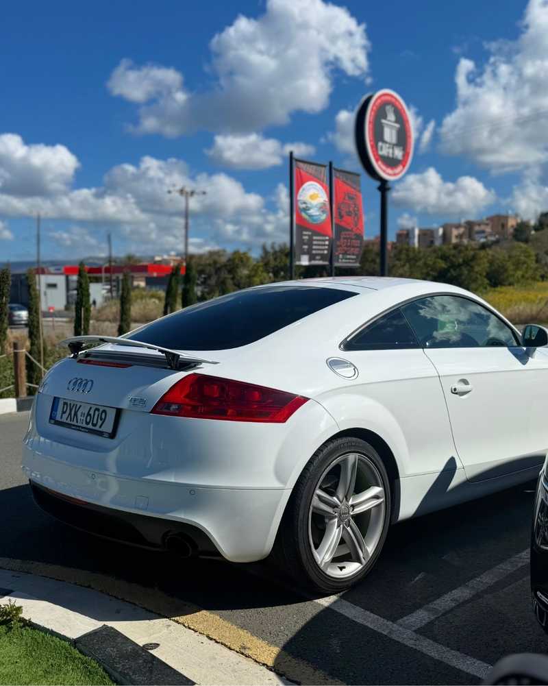2010 Audi TT 2,0L 2010 Cyprus