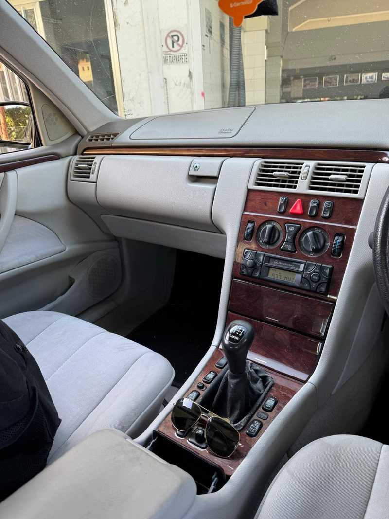 1997 Mercedes-Benz E-Class 2,0L 1997 Cyprus