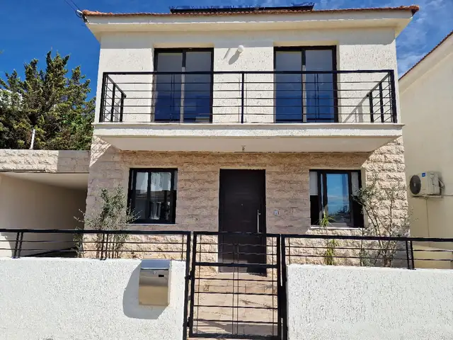 4-bedroom villa to rent, Nicosia — Lakatameia - Agios Nikolaos