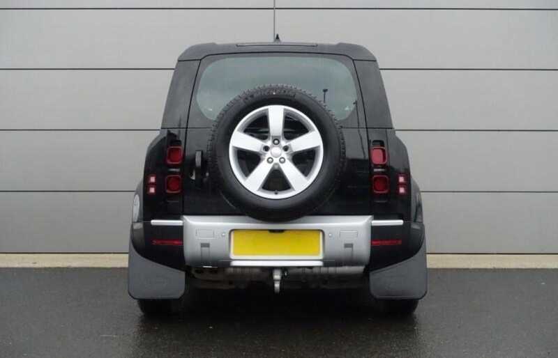 2023 Land Rover Defender 3,0L 2023 Cyprus