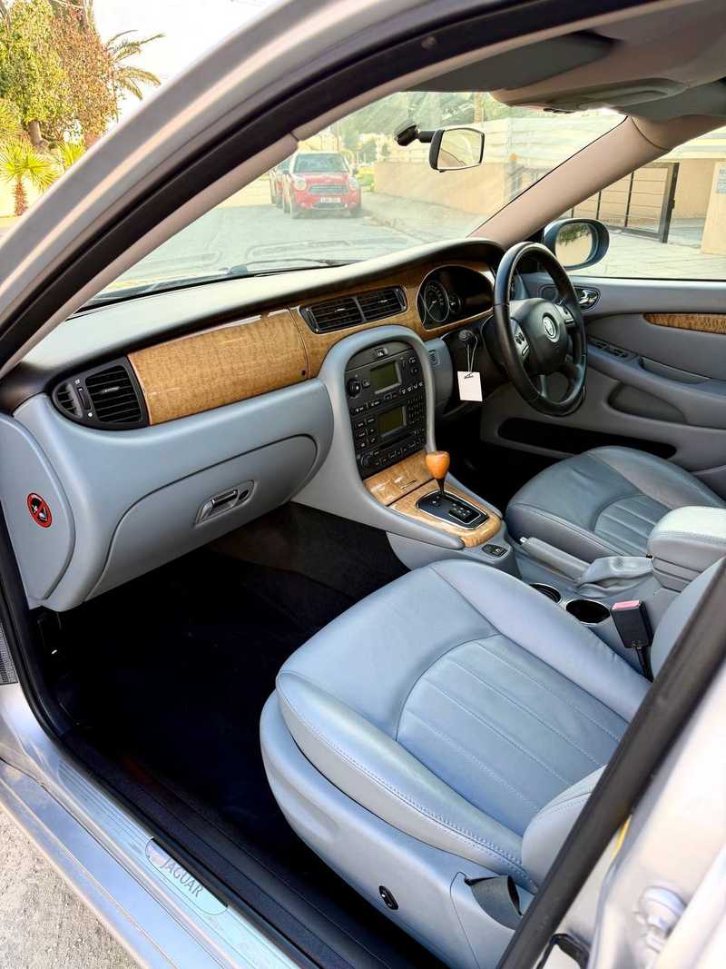 2005 Jaguar X-Type 2,1L 2005 Cyprus