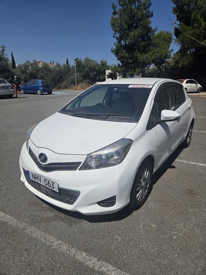 Toyota Vitz 1,3L 2015