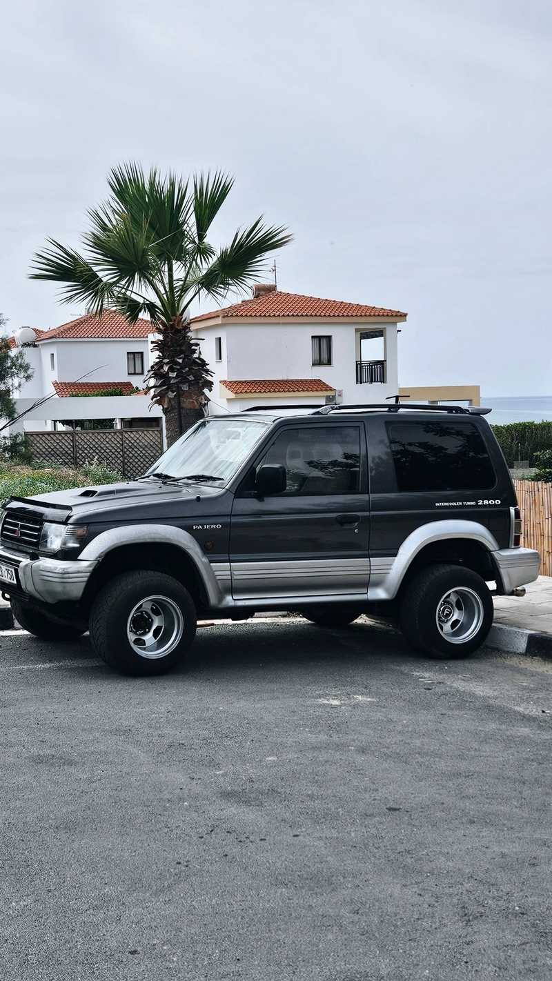 1994 Mitsubishi Pajero 2,8L 1994 Cyprus