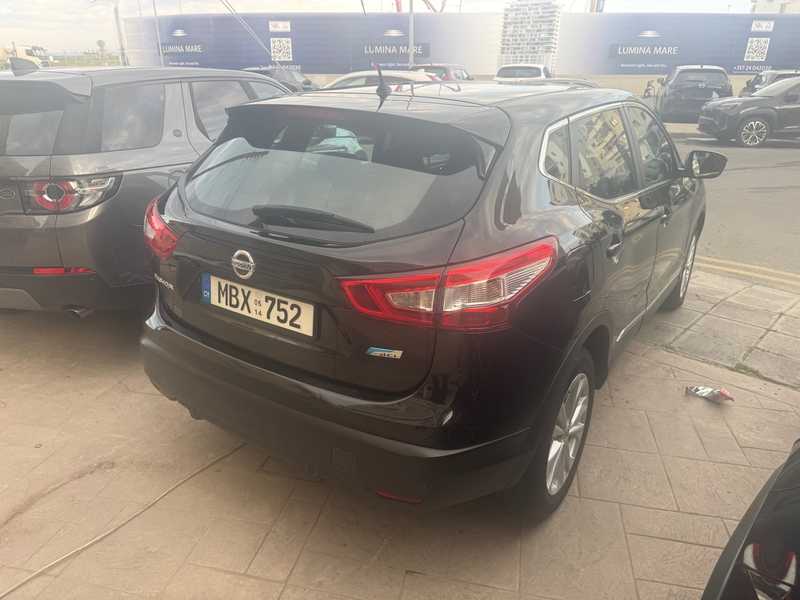 2014 Nissan Qashqai 1,6L 2014 Cyprus