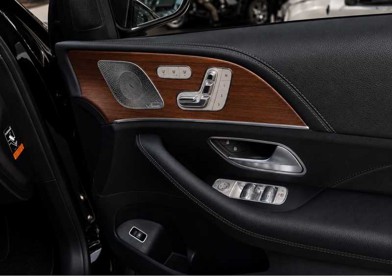 2025 Mercedes-Benz GLE-Class 3,0L 2025 Cyprus