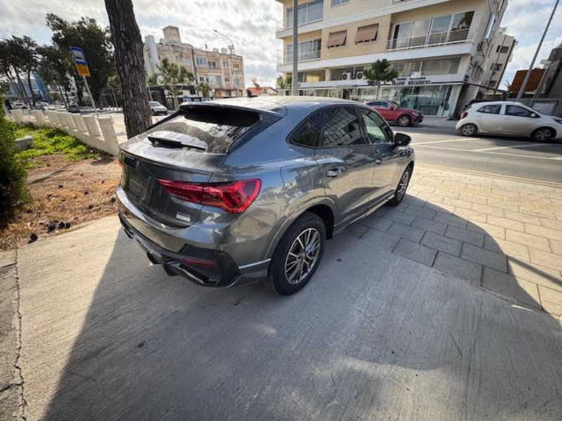 2022 Audi Q3 2,0L 2022 Cyprus