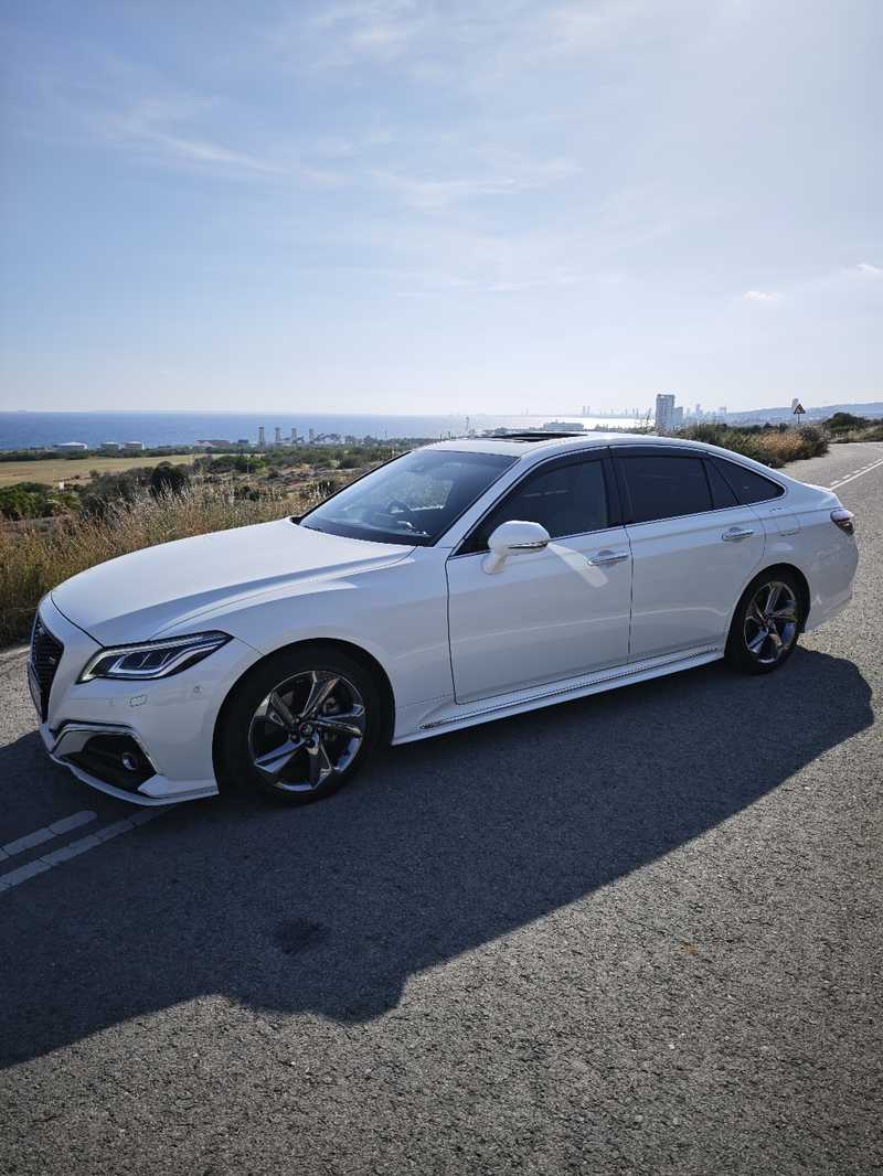 2020 Toyota Crown 2,5L 2020 Cyprus