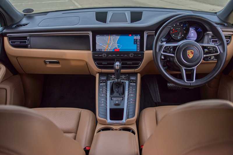 2021 Porsche Macan 2,0L 2021 Cyprus