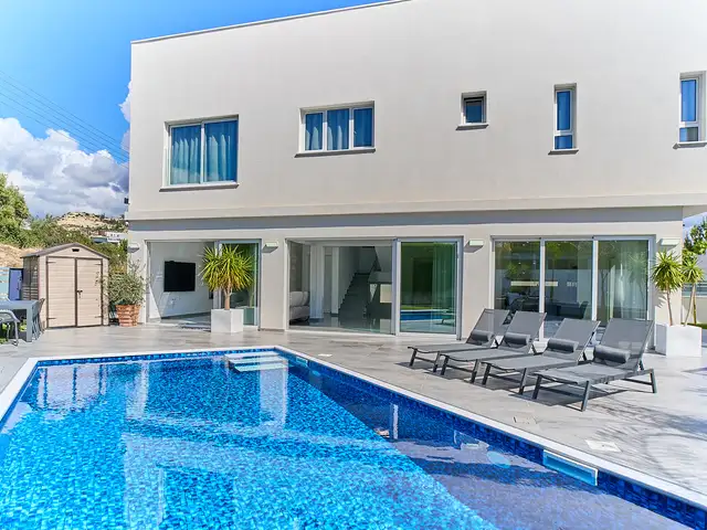 5-bedroom villa to rent, Επαρχία Λεμεσού — Άγιος Τύχων