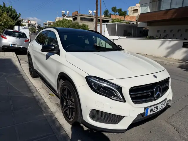 Mercedes-Benz GLA-Class