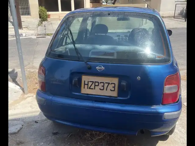 Nissan March